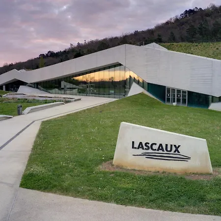 Superbe Maison Avec Piscine Et Jardin Pour 8 La Dornac